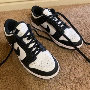Nike Panda Dunks